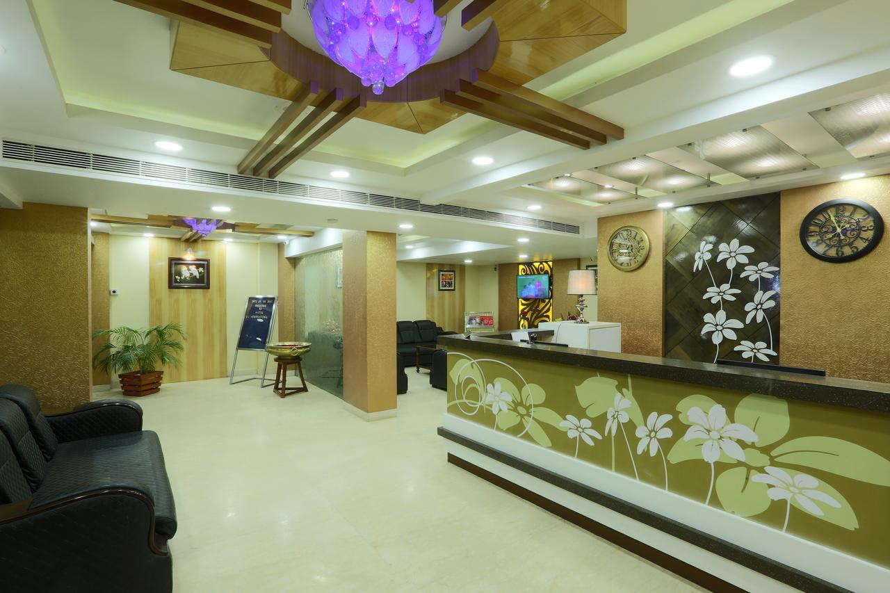 Hotel Sj International Γουβαχάτι Εξωτερικό φωτογραφία