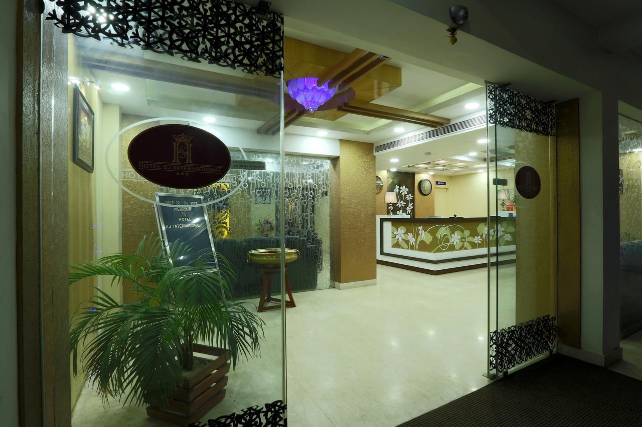 Hotel Sj International Γουβαχάτι Εξωτερικό φωτογραφία